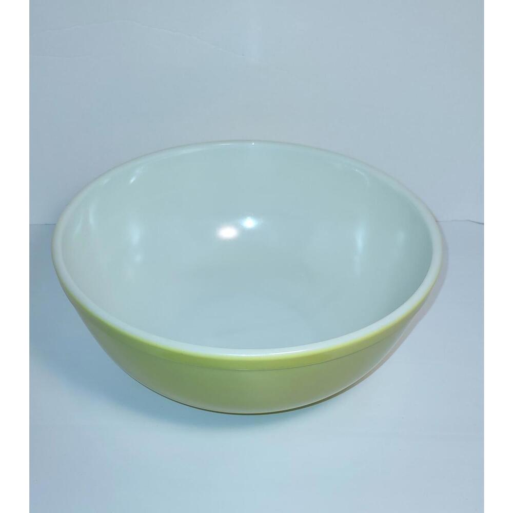Vintage Pyrex Large Yellow Primary Colors Mixing Bowls 40's